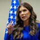 Gobierno de Trump revoca beneficio de TPS a 250.000 venezolanos