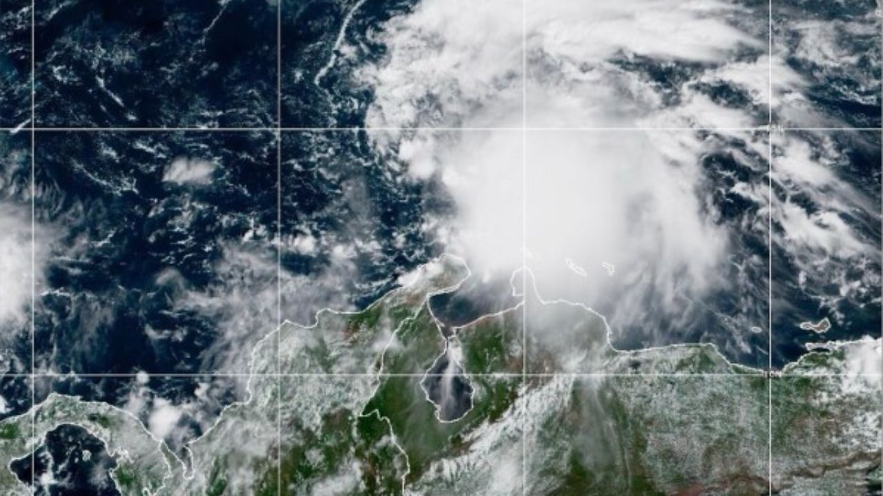 Tormenta tropical Melissa podría convertirse en «un huracán