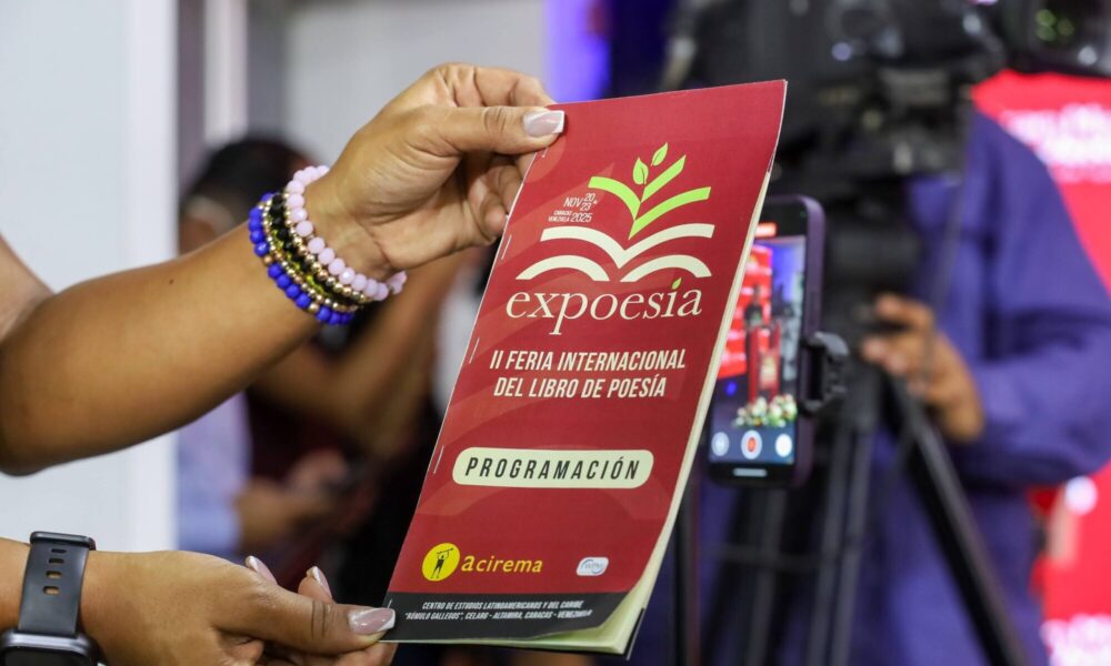 Inició la II Feria Internacional del Libro de Poesía