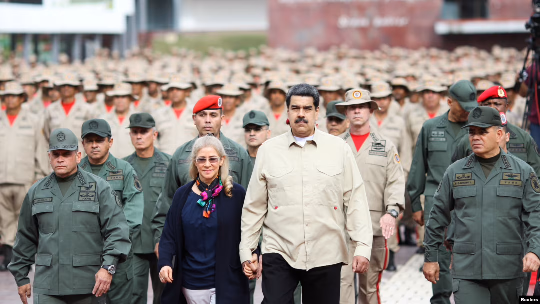 Esto dijo Maduro sobre el parque de armas de la milicia