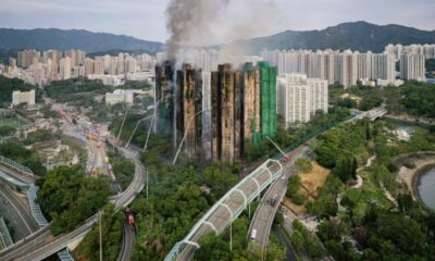Autoridades de Hong Kong investigan causas del mortal incendio