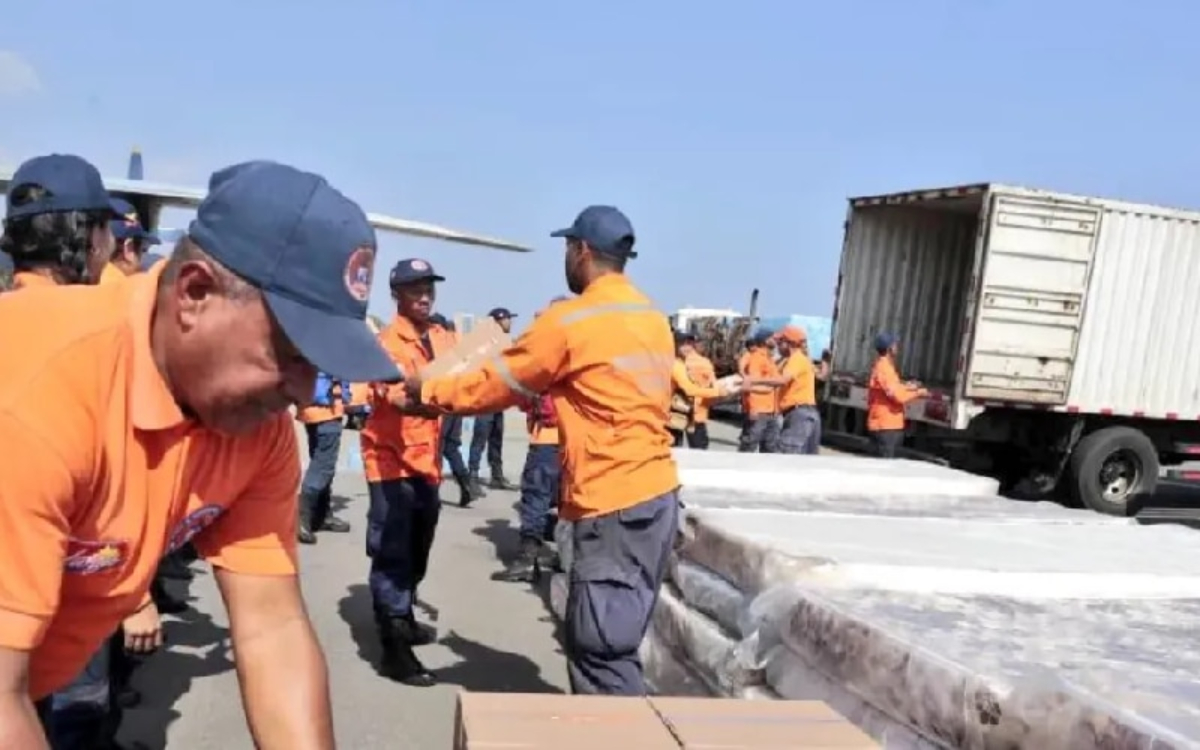 Venezuela envía nuevo cargamento de ayuda humanitaria a Cuba