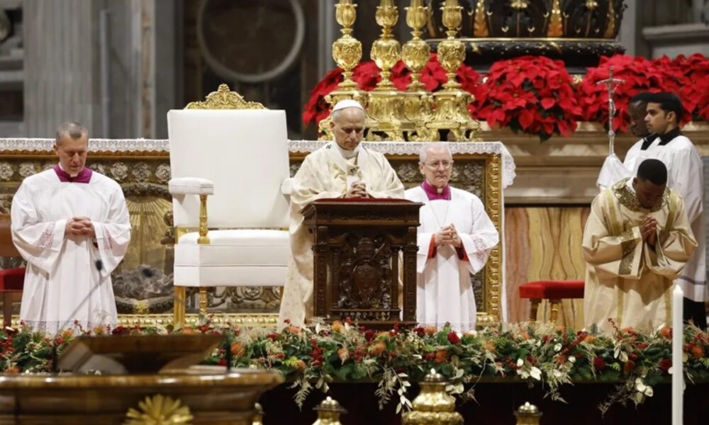 León XIV pide caridad y esperanza en de Navidad