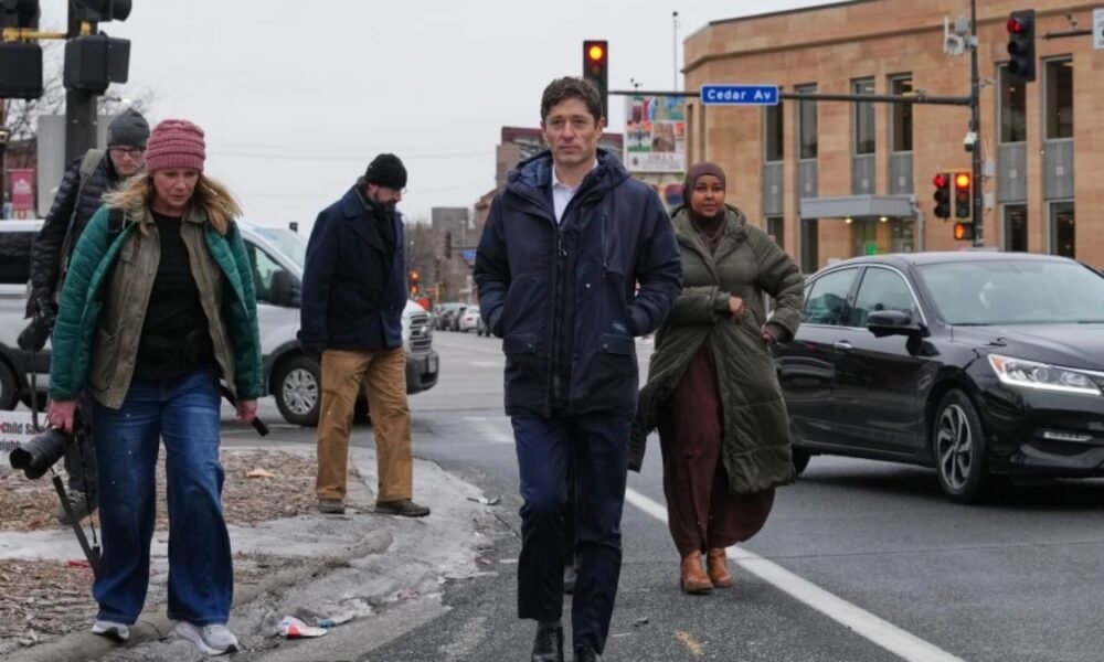 Alcalde de Minneapolis no aplicará leyes migratorias de Trump