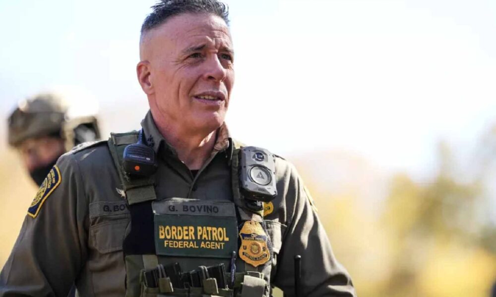 Suspenden al jefe de la Guardia fronteriza de Minneapolis