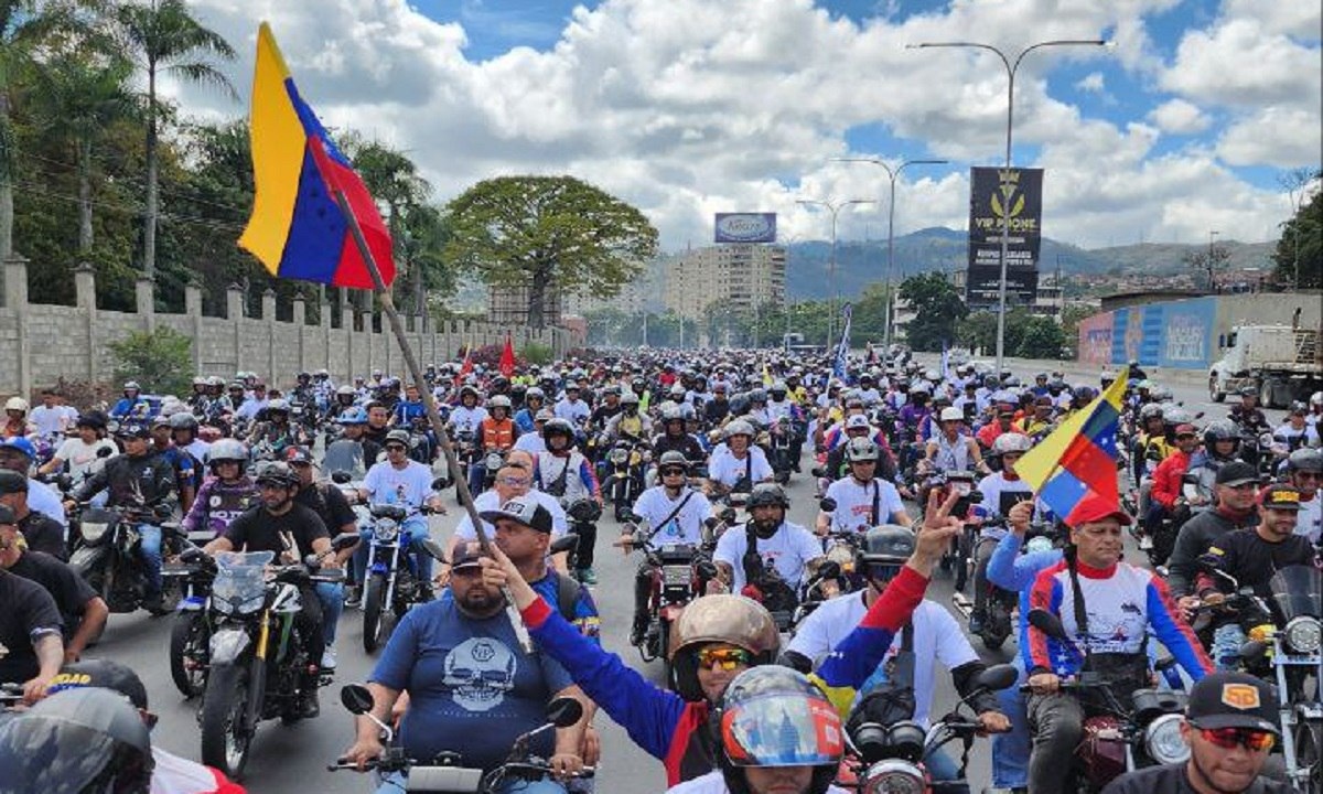 Sector Transporte exige libertad del presidente Maduro y su esposa