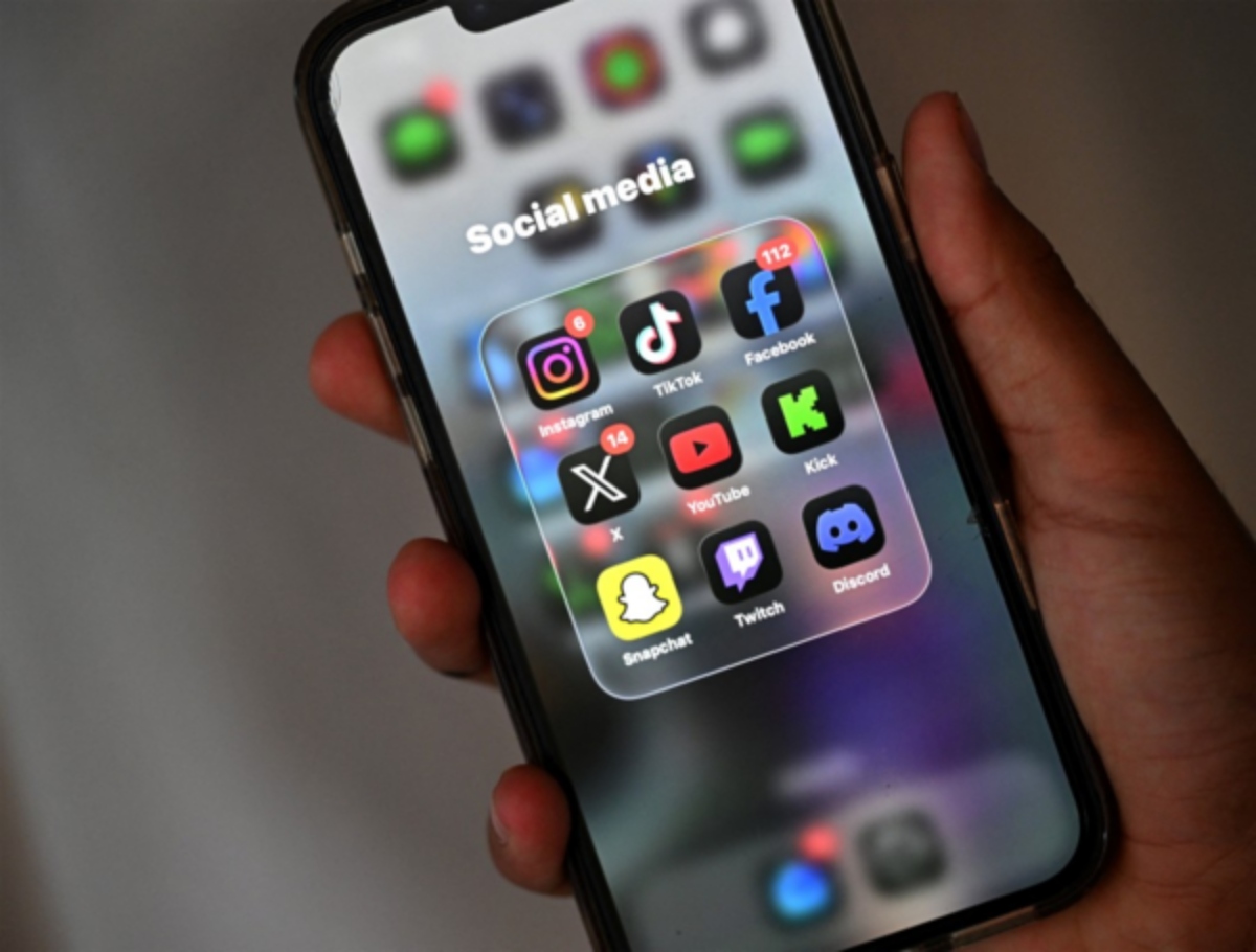 Australia prevé sancionar Instagram, TikTok y YouTube por permitir acceso a menores
