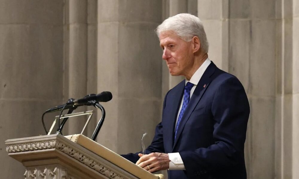 Bill Clinton prendió el ventilador contra Trump por caso Epstein
