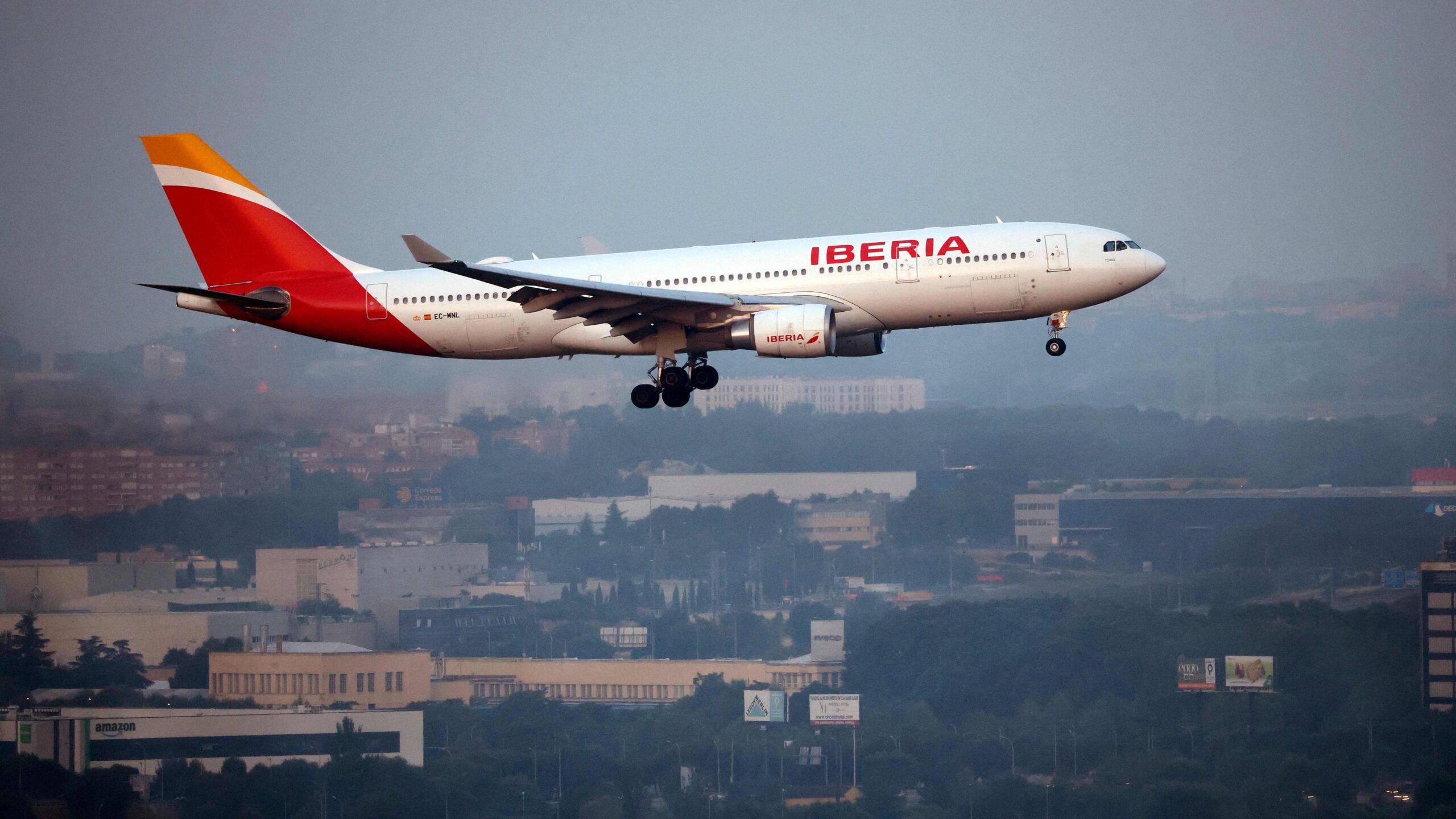 Iberia reanuda vuelos este 7 de abril entre Caracas y Madrid