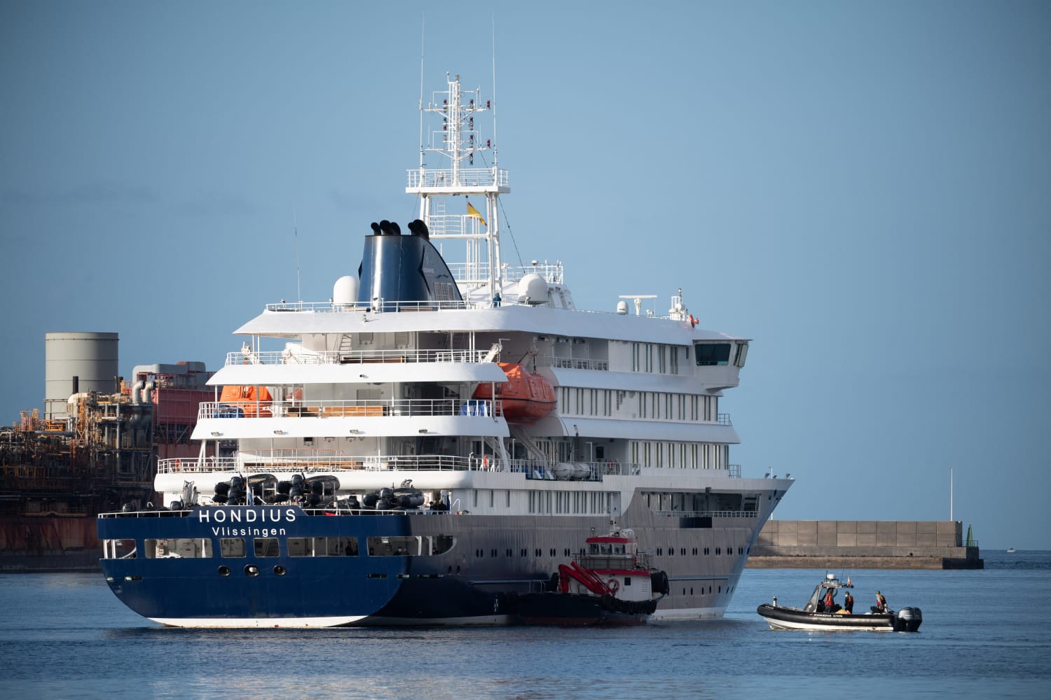 Crucero MV Hondius afectado por Hantavirus llegó este domingo a Canarias