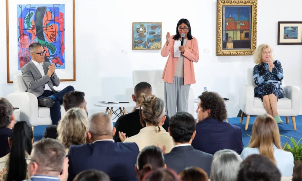 Presidenta (E) Delcy Rodríguez encabeza Balance a 100 días por Covivencia Democrática y La Paz