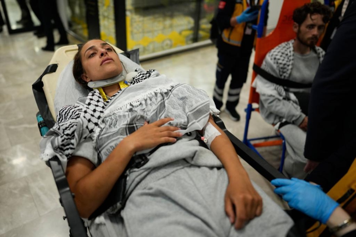 Activista de flotilla humanitaria denuncia agrasión sexual tras detención israelí