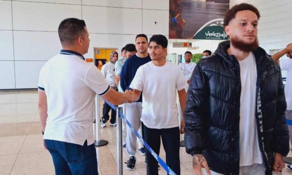 Arriban 115 venezolanos desde Miami a través de Vuelta a la Patria