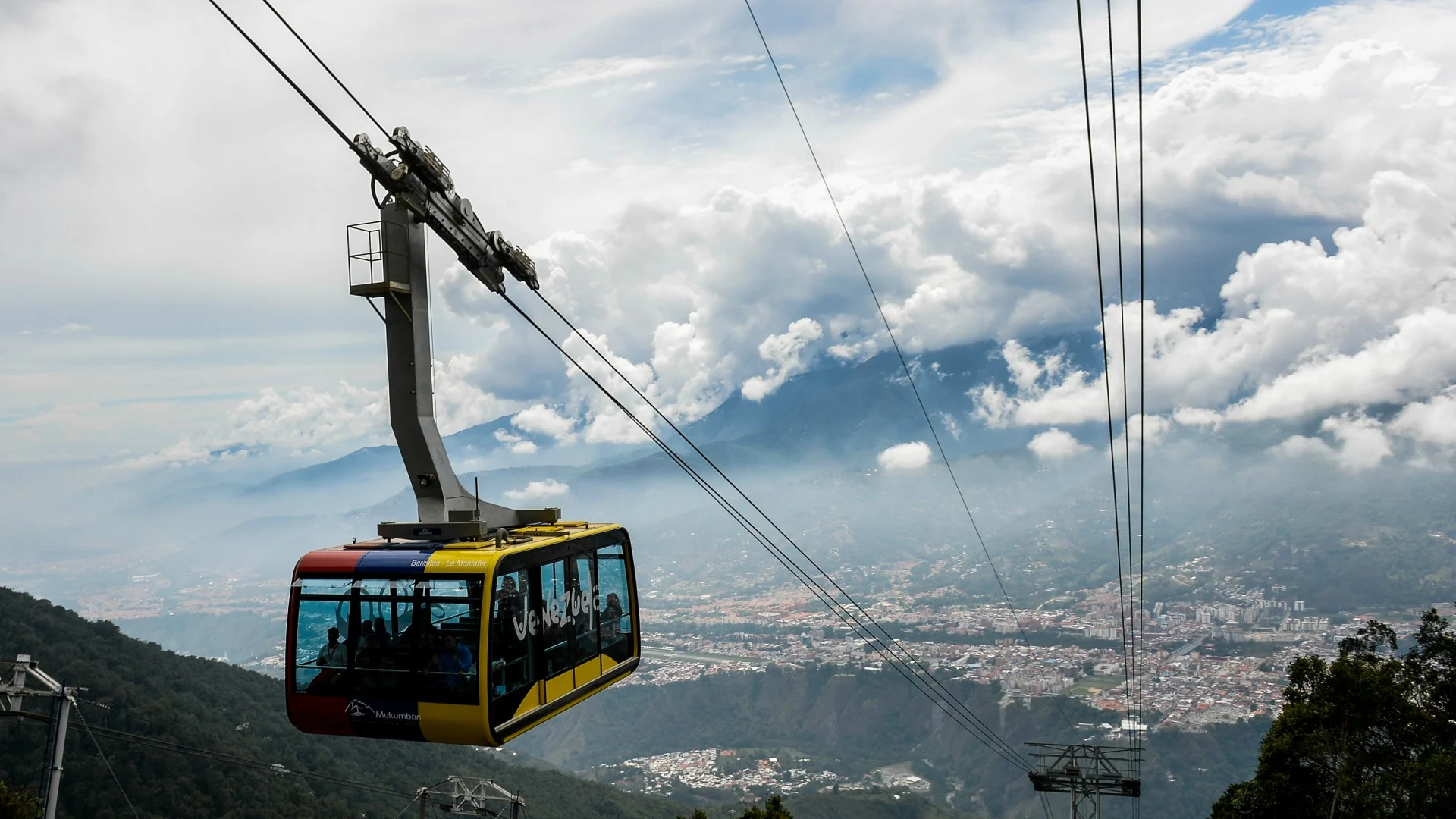 Teleférico Mukumbarí reactiva operaciones