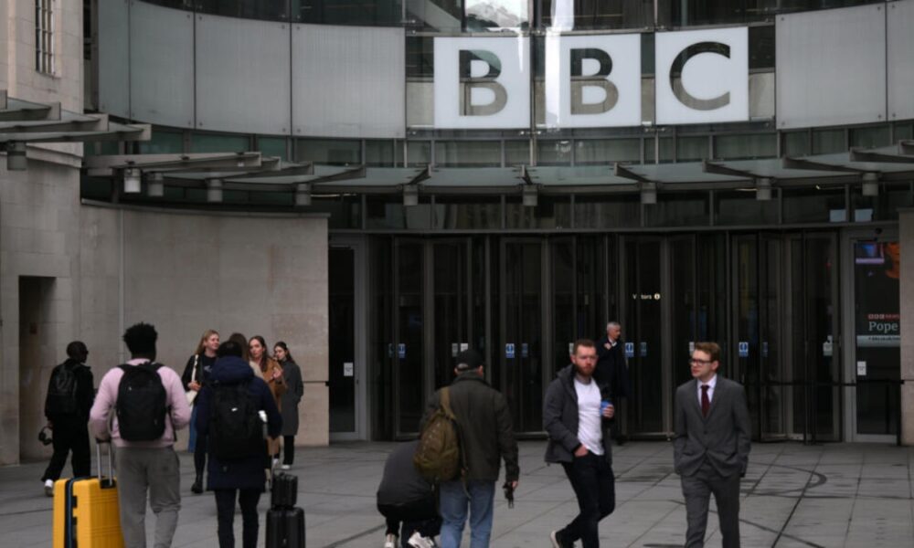 BBC recortará buena parte de su plantilla de trabajadores