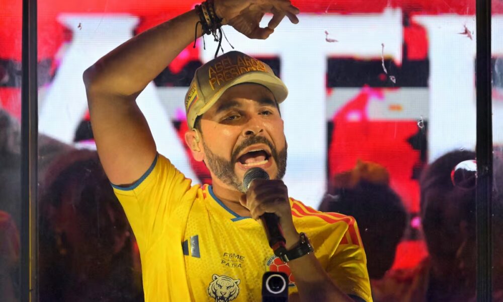 Prohíben al candidato ultraderechista en Colombia usar la camisa de la selección en actos políticos