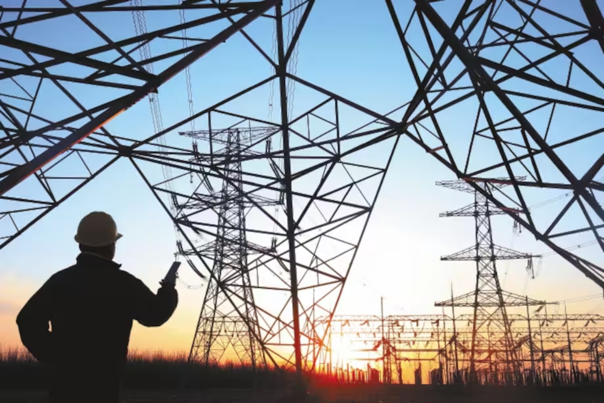 Colombia invertirá en mejoras de interconexión eléctrica con Venezuela
