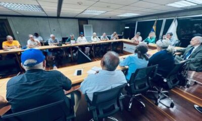 Ministra de Educación Universitaria atiende demandas laborales