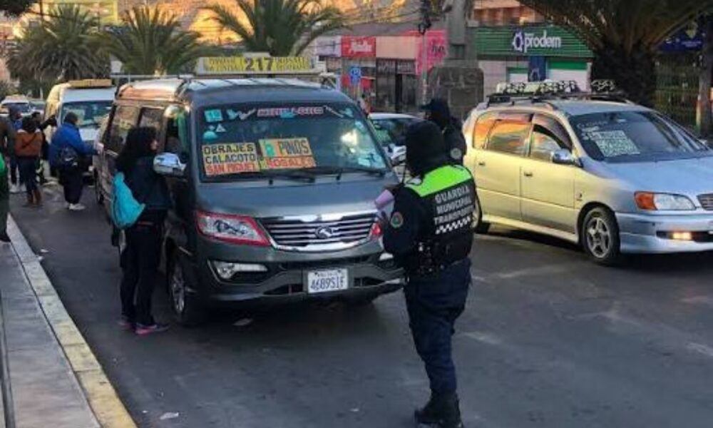 Bolivia recupera la movilidad vial tras 50 días de bloqueos