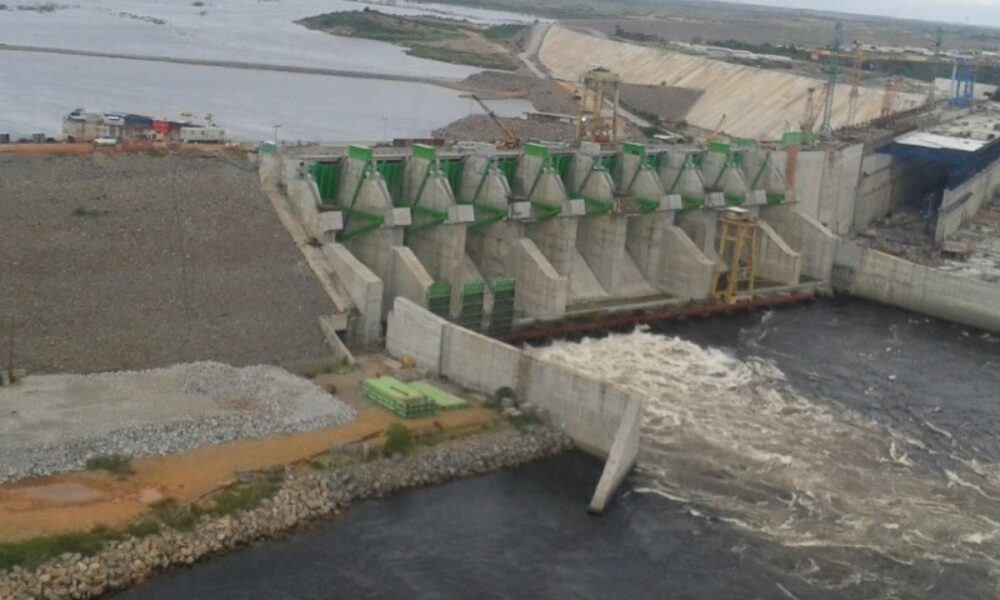 Gobierno reactivó obras en central hidroeléctrica de Tocoma