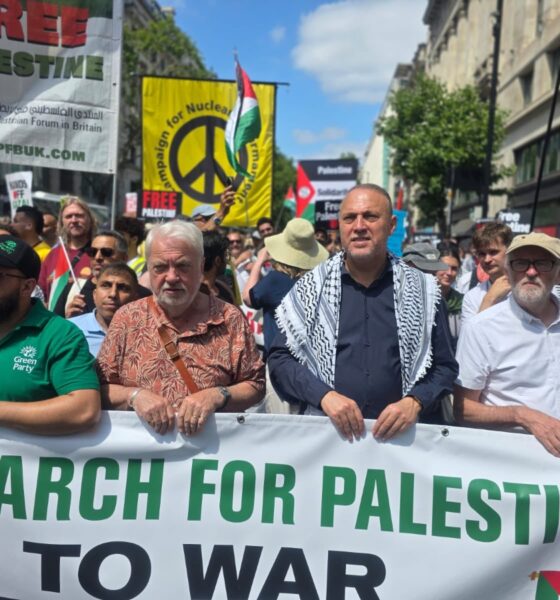 Londinenses exige embargo de armas a Israel