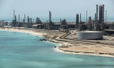 Precio del petróleo toca su nivel más alto desde el comienzo de ataques a Irán
