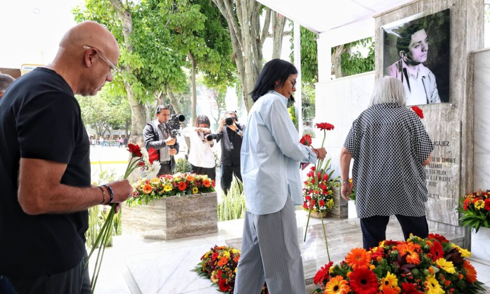 Delcy Rodríguez conmemora 50° aniversario de la siembra de Jorge Rodríguez padre