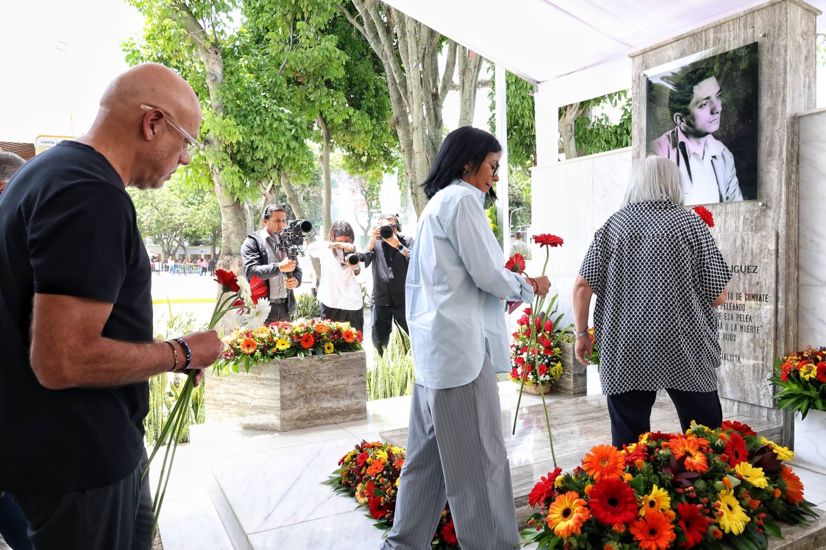 Delcy Rodríguez conmemora 50° aniversario de la siembra de Jorge Rodríguez padre