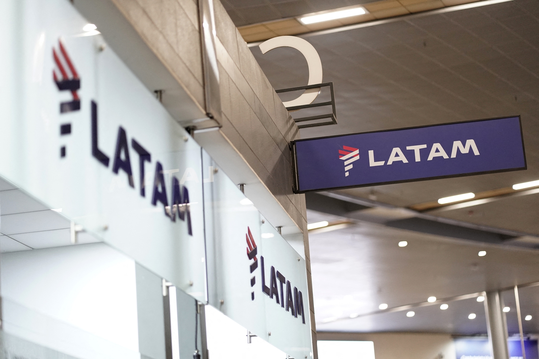 Latam Airlines Colombia abrió ruta temporal a Barcelona ante emergencia en Venezuela