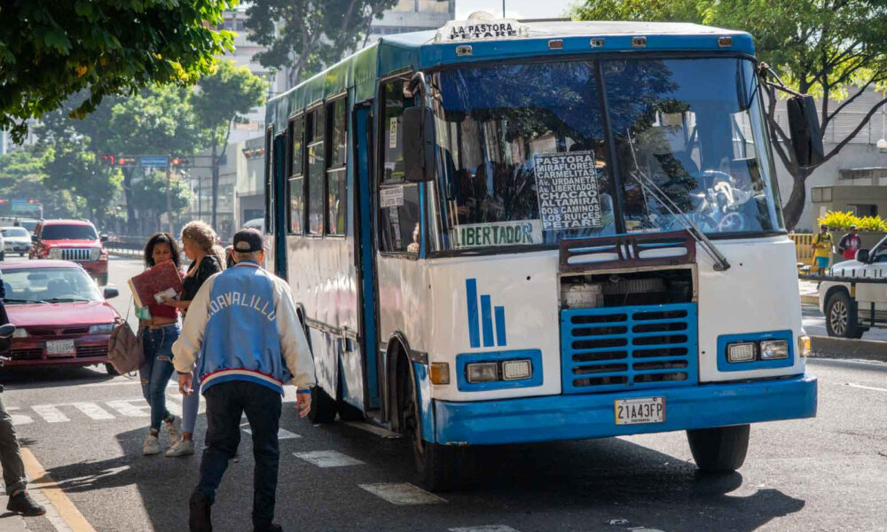 Pasaje urbano aumentará a 190 bolívares