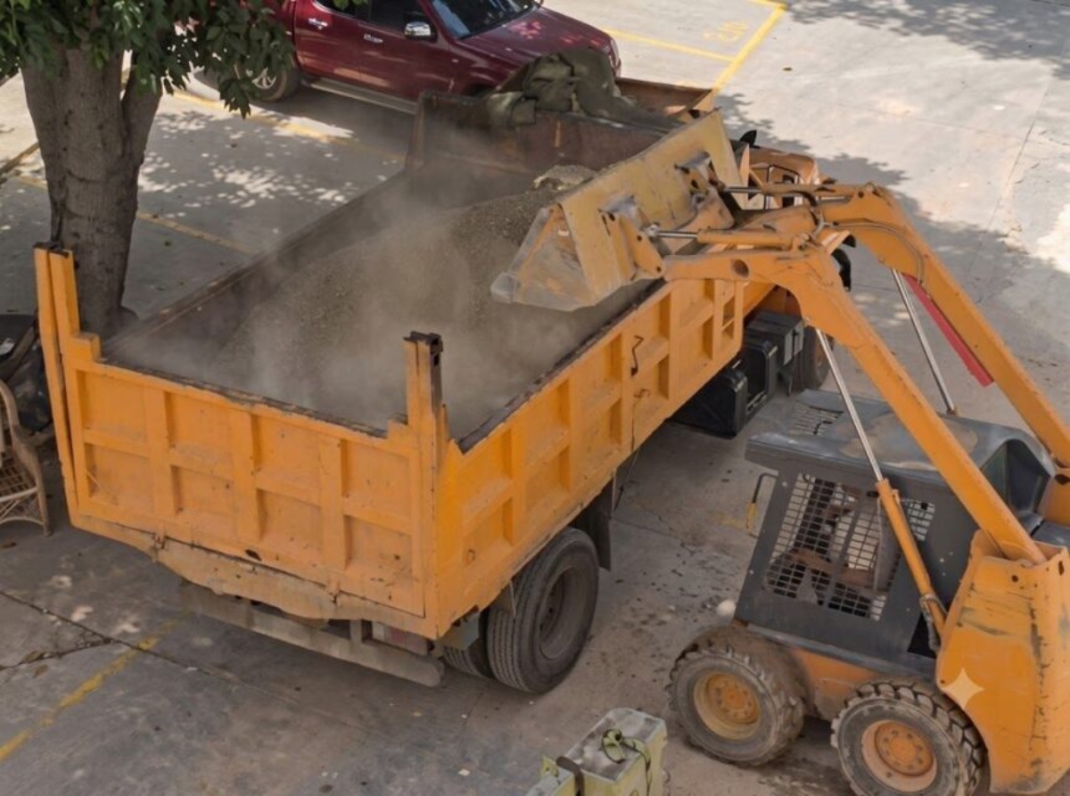 Alcaldía de Caracas recolectó 10 mil metros cúbicos de escombros