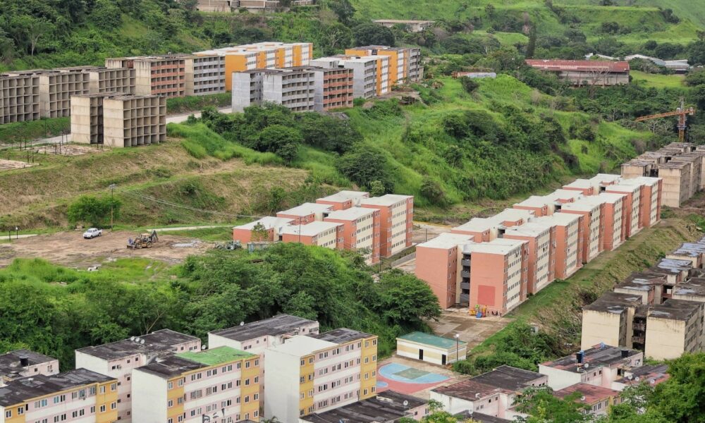 Mirador Caiza alberga construcción de unas 2.000 viviendas