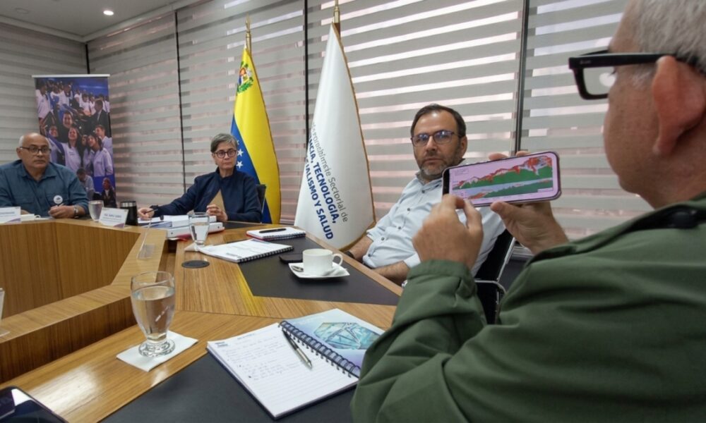 Gabinete Sectorial evalúa avances en atención tras evento sísmico en La Guaira
