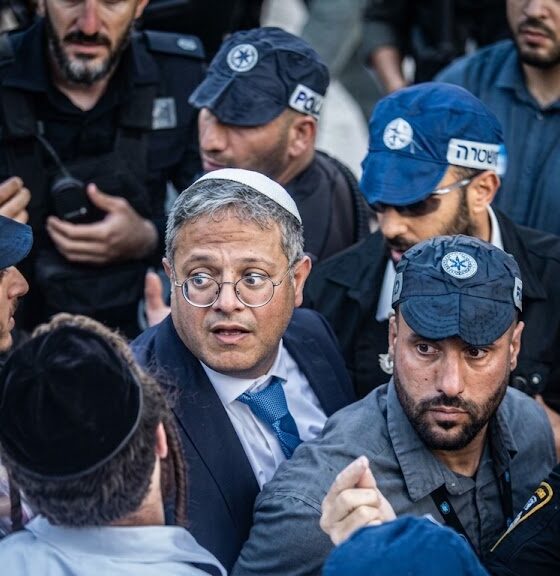 Israel quiere construir horcas para palestinos con palco de espectadores