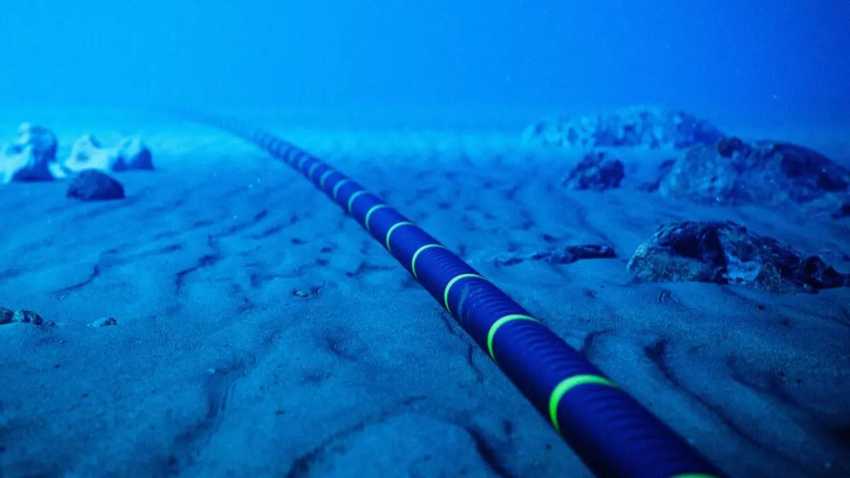 "Fénix": el cable submarino de CANTV para disminuir latencia de internet