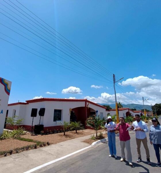 En Carabobo entregaron 51 viviendas equipadas a afectados por sismos