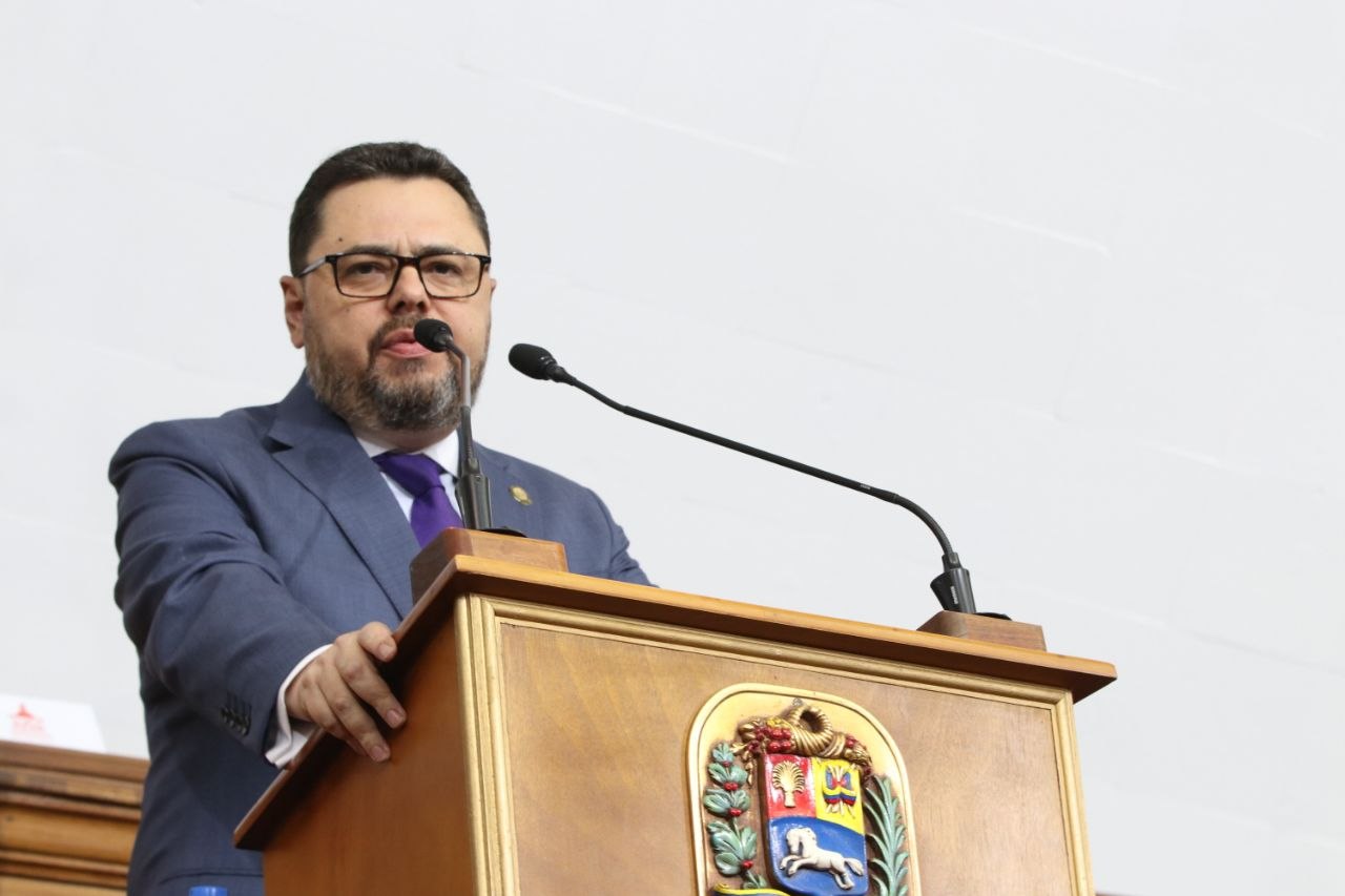 Destituyen al diputado Antonio Ecarri de la presidencia del Grupo de Amistad Venezuela–EEUU
