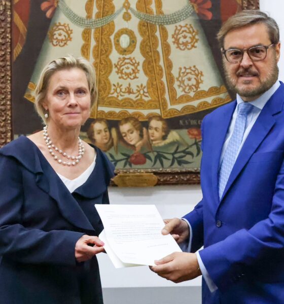 Canciller Plasencia recibió Copias de Estilo de la embajadora designada por el Reino de los Países Bajos