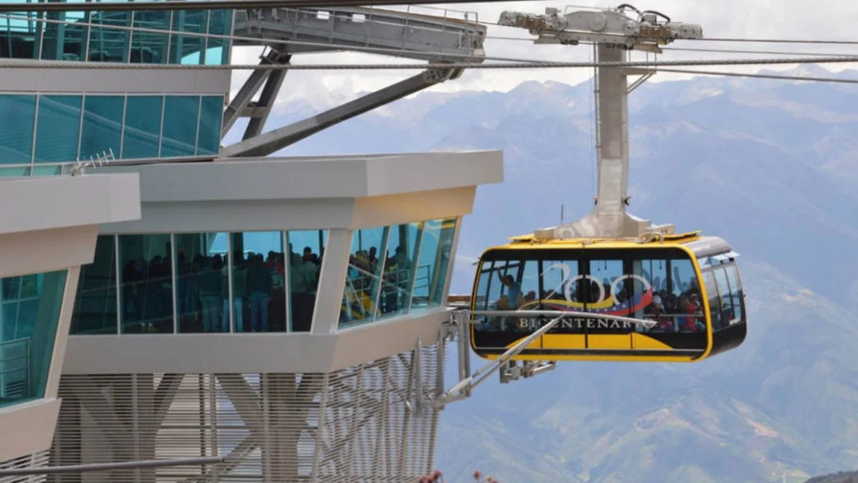 Ministra de Turismo anuncia reactivación del sistema Teleférico Mukumbarí en Mérida