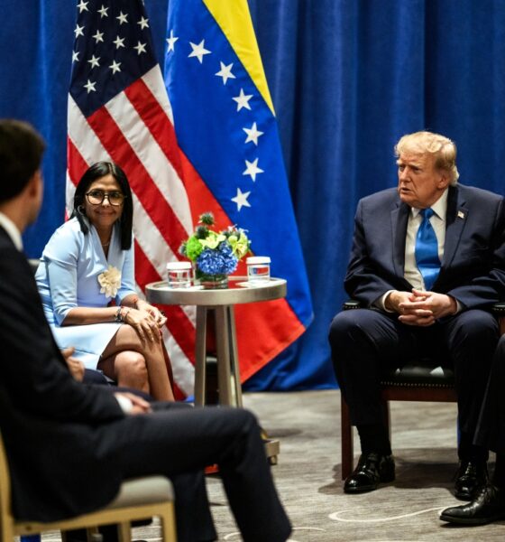 Riesgo país disminuye 6.000 puntos tras la reunión de Rodríguez con Trump