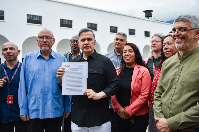 Unearte y Gran Misión Viva Venezuela suscriben convenio para promover la formación cultural en el país
