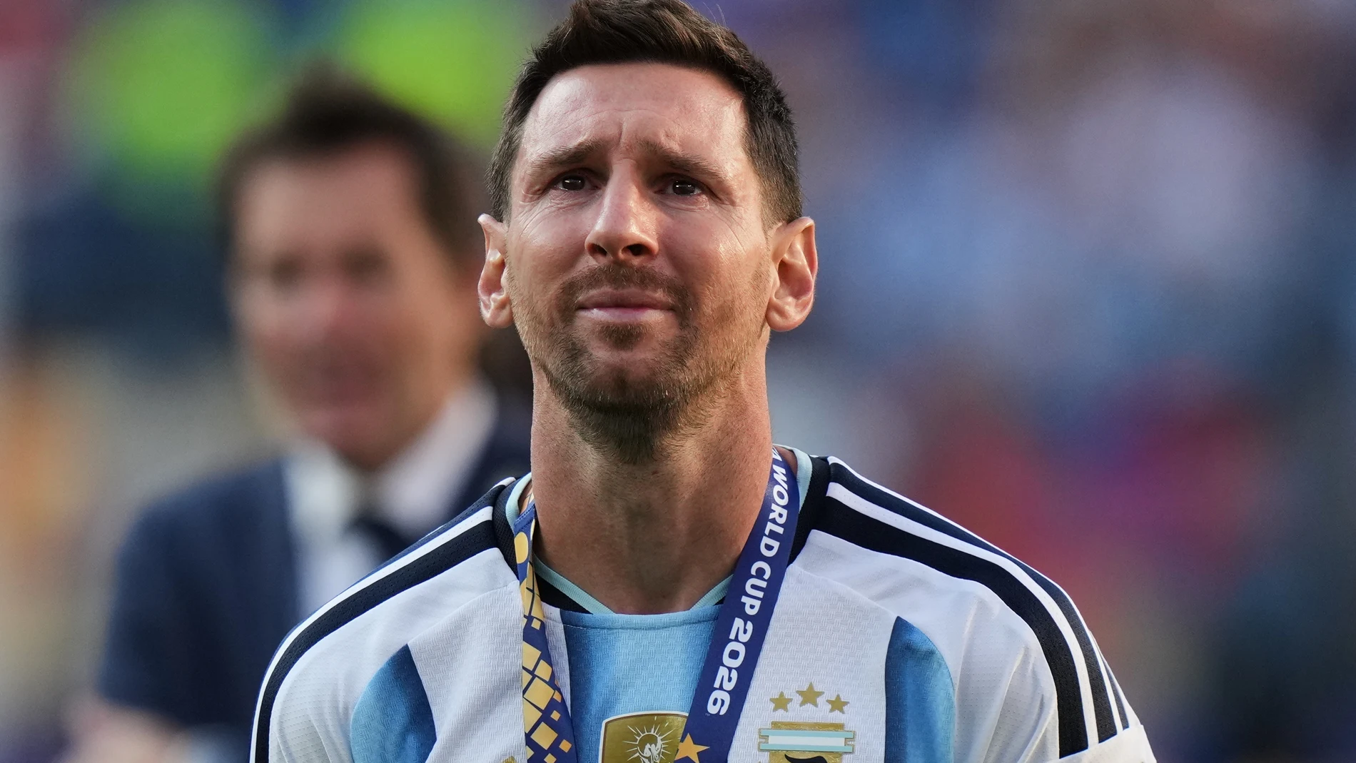 Messi tendrá camiseta conmemorativa en su despedida con Argentina