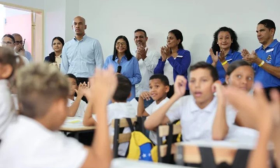 Más del 99% de la escuelas país reiniciaron clases este lunes