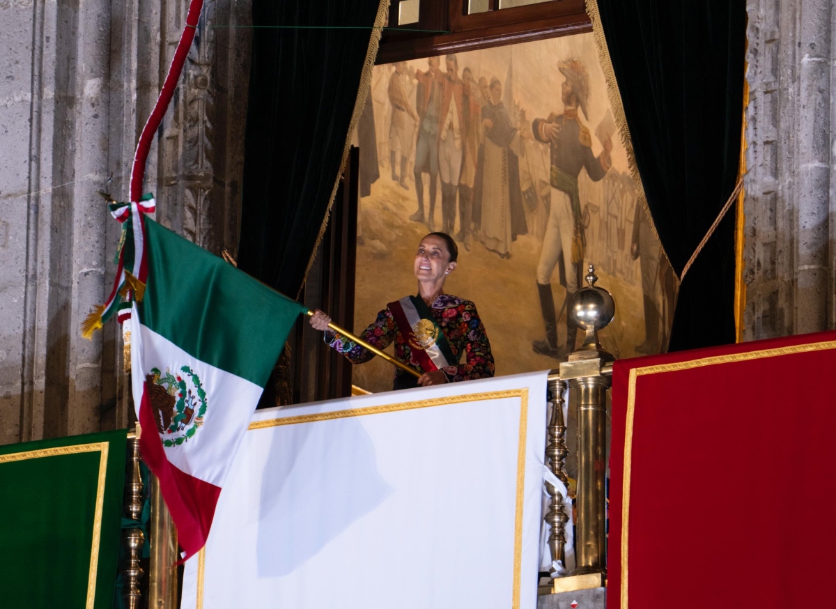 Sheinbaum reivindica soberanía nacional durante Grito de Independencia en México