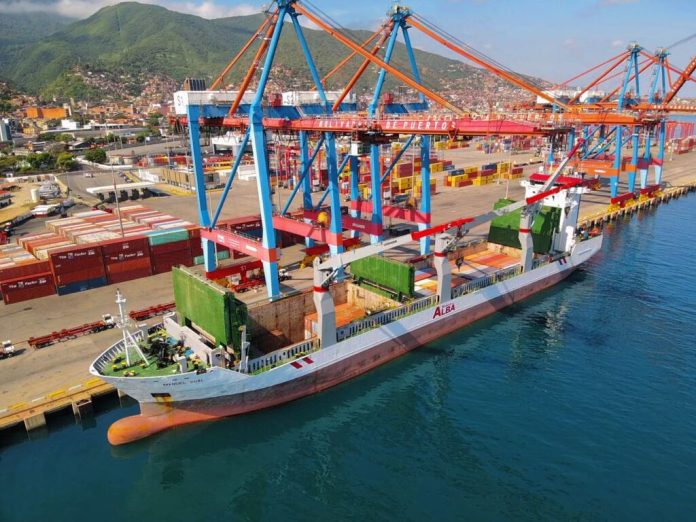 Evalúan infraestructura marítima en el puerto de La Guaira
