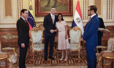 Presidenta Delcy Rodríguez recibe al mandatario de Paraguay Santiago Peña