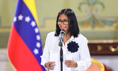 Presidenta Delcy Rodríguez felicitó al CEOFANB en su 21° aniversario