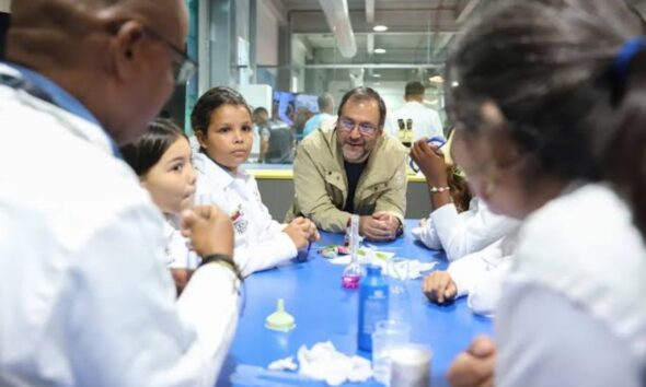 Inauguran Centro Didáctico de Ciencia y Tecnología en Caracas
