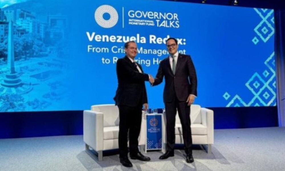 Venezuela busca impulsar el uso del bolívar en las transacciones nacionales
