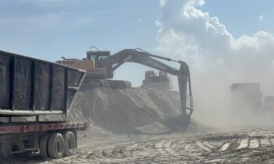 Lara inicia su primera exportación de más 33 mil toneladas de arcilla hacia España